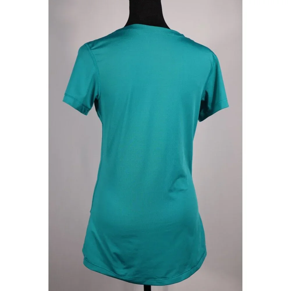 Nike Pro Women's‎  V-Neck Short Sleeve Athletic Top size Medium